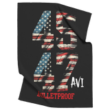 AVIAVIAVIAVI_blanket_V_Blanket_Top_Bottom_Folds_Mockup.png