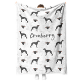 Cranberry_blanket_V_Blanket_Model_Mockup.png