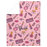 Gwen_blanket_V_Blanket_Fold_Mockup.png