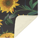Sunflower_blanket_V_Blanket_Sherpa_Mockup.png