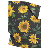 Sunflower_blanket_V_Blanket_Top_Bottom_Folds_Mockup.png