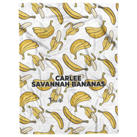 CARLEE_SAVANNAH_BANANAS_V_Blanket_AS_Flat_Mockup.png