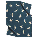 Crane_Crane_V_Blanket_Top_Bottom_Folds_Mockup.png