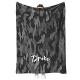 DrakeDrake_V_Blanket_Model_Mockup.png