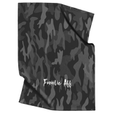 Familie_Aff_V_Blanket_Top_Bottom_Folds_Mockup.png