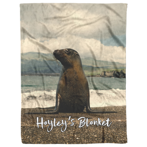 Hayleys_Blanket_V_Blanket_AS_Flat_Mockup.png