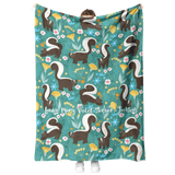 London_Mary_Violet_Server-Jackson_V_Blanket_Model_Mockup.png
