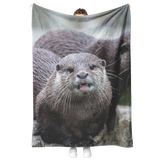 Otter_blanket_regular_V_Blanket_Model_Mockup.png