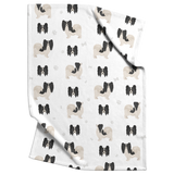 Papillon_blanket_regular_V_Blanket_Top_Bottom_Folds_Mockup.png