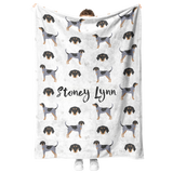 Stoney_LynnStoney_LynnStoney_Lynn_V_Blanket_Model_Mockup.png