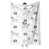 TENTENTENTEN_V_Blanket_Model_Mockup.png